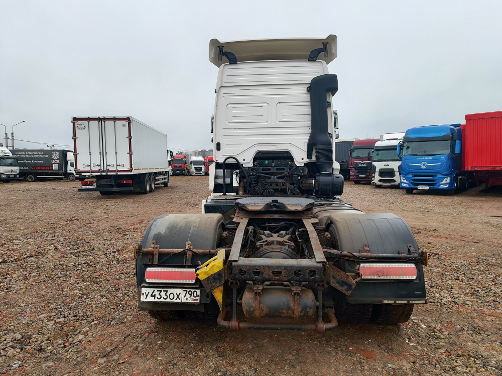 КамАЗ 5490 4x2 Седельный тягач 5490-S5 (Дизель/Газ, 12,0 л, 401 л.с., МТ)