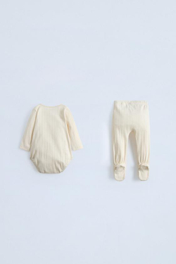 ZARA КОМПЛЕКТ ИЗ БОДИ И ЛЕГИНСОВ, ЭКРЮ