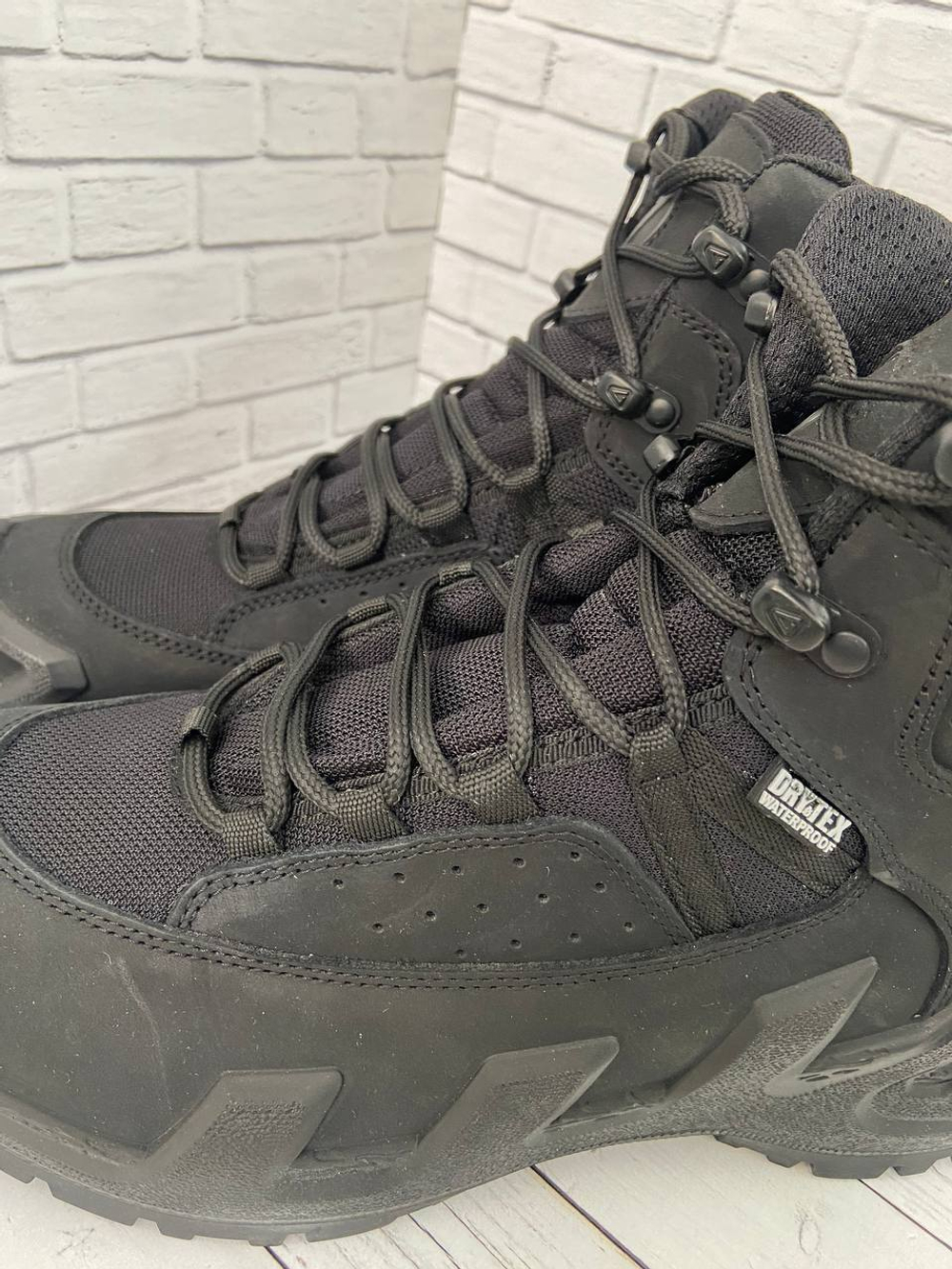 Ботинки демисезонные Vaneda / чёрный