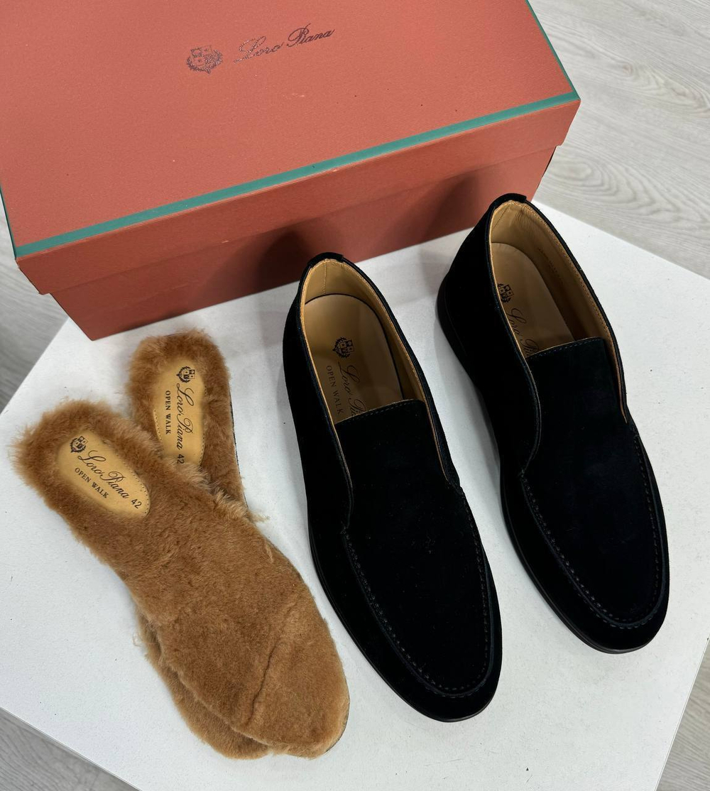 Лоферы Loro Piana с меховой стелькой