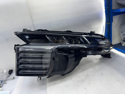 LED передняя фара (левая/правая) на Dongfeng Venucia D60/D60 Plus (Первая комплектация)