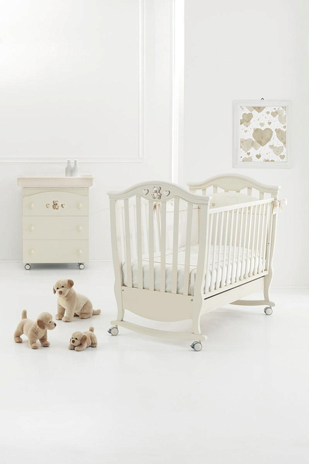 Детская кроватка Erbesi Brigette слоновая кость