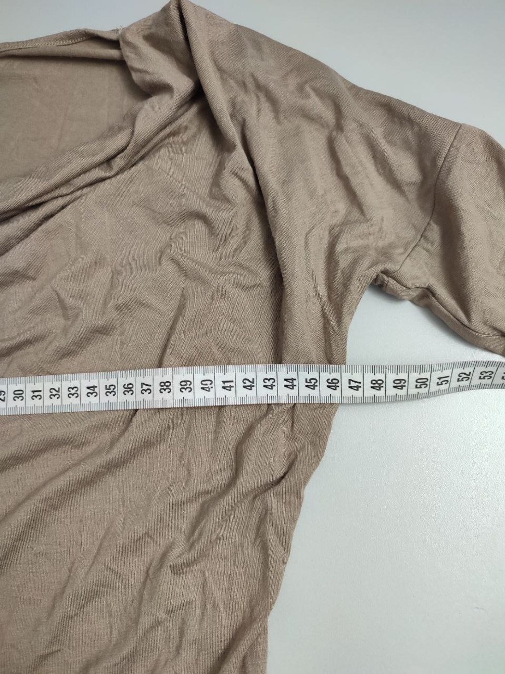 Джемпер Basic tee shirt повседневный 46 размер