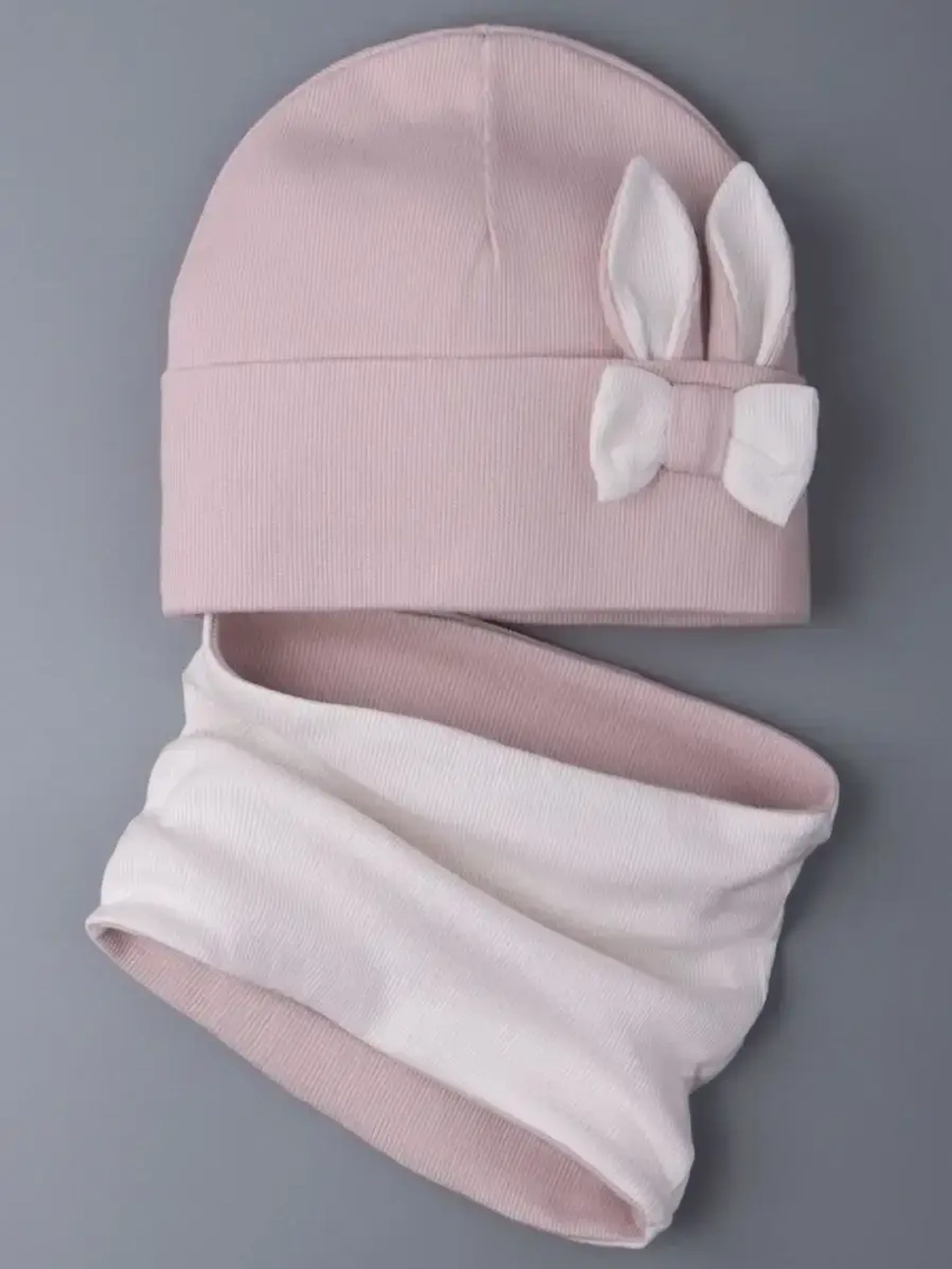 Шапка и снуд для малышей на осень