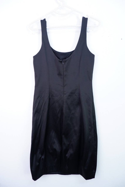 Платье Zara для утонченной натуры, маркировка S, визуально 44 размер