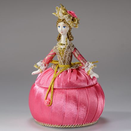 Кукла-шкатулка Барышня