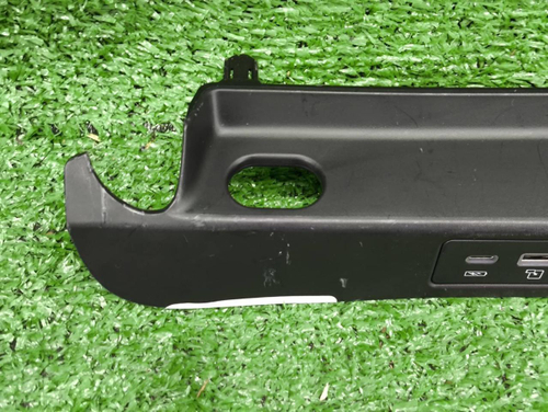 Модуль USB Omoda C5 (2022-н.в.)