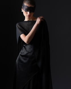 Платье Selene’s Silhouette