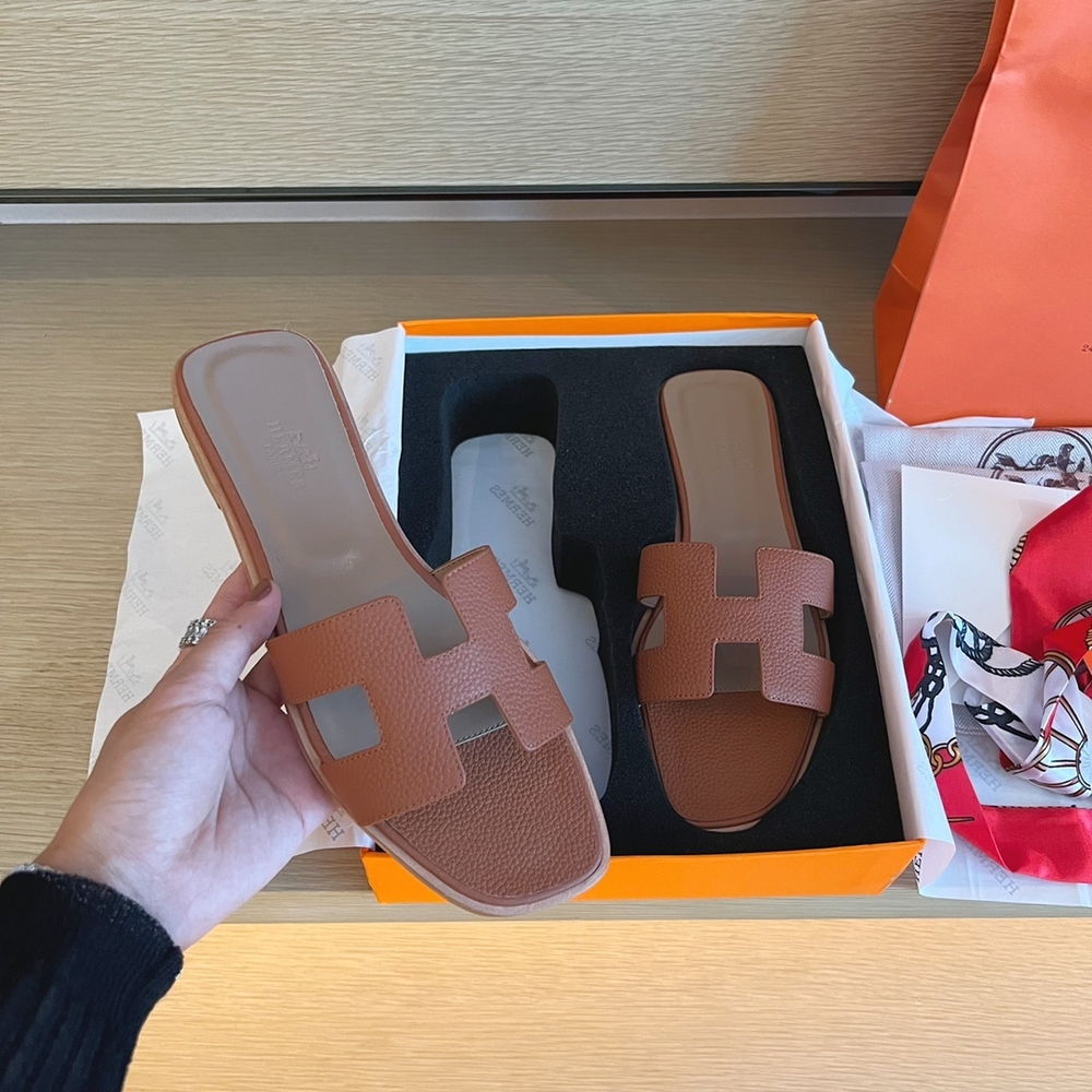 Hermes Oran Sandal