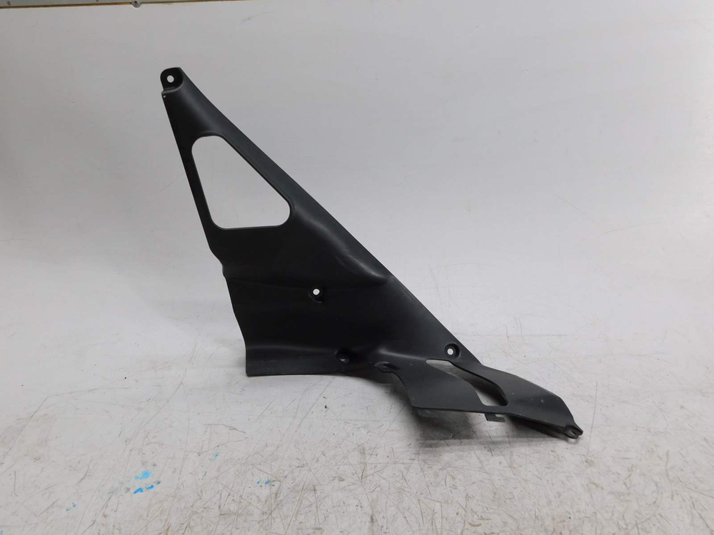 Пластик внутренний правый Kawasaki Ninja 650 EX650 55028-0377