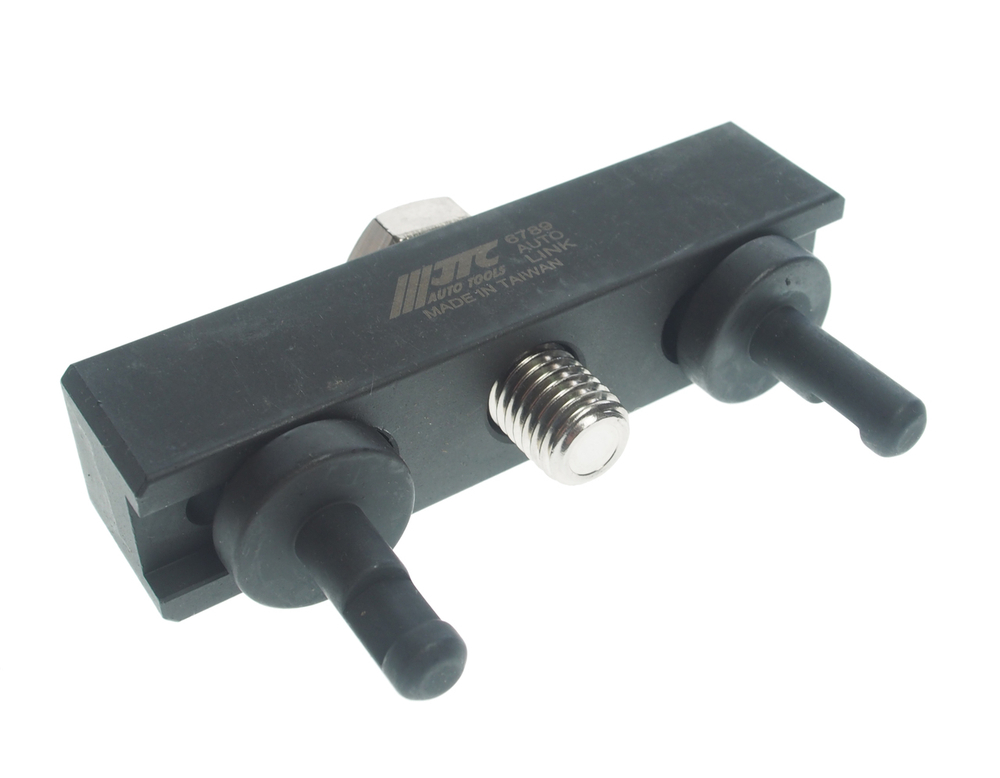 JTC-6789 - Съемник шкивов распредвала (VAG 2.7/3.0) JTC - 
Специально предназначен для снятия шкива распредвала VAG 2.7L, дизельный двигатель 3.0 л.
Применение: 6-цилиндровые дизельные двигатели с системой непосредственного впрыска, дизельные двигатели с системой непосредственного впрыска 2,7 л и 3,0 л. AUDI Q5/ A5/ A4/ Q7/ A6, Porsche Сayenne, VW Phaeton.
Код двигателя: CAMA, CAMB, CANA, CGKA, CGKB, CANC, CAND, CANB, CCWA, CASA, CASB, CDYC, CDYA, CCWB, CCMA, CCLA, CDYB, M05/9D(CAS), M05/9E, CAS, CARA, CEXA, CATA, CASC, CASD,CEXB.
Оригинальный номер VM: T10320.