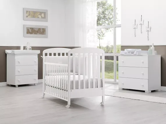 Детская кроватка на колесах Erbesi Nido White
