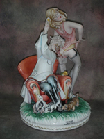 Статуэтка. Фарфор. Докторское наслаждение. Capodimonte. Италия