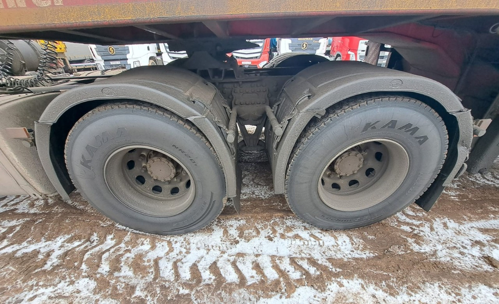 КамАЗ 65206 6x4 Седельный тягач 65206-T5 (Дизельный, 12,0 л, 428 л.с., МТ)