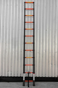 Лестница телескопическая алюм. бытовая 3.5м (12 ступ.) ISMA ISMA-UP350