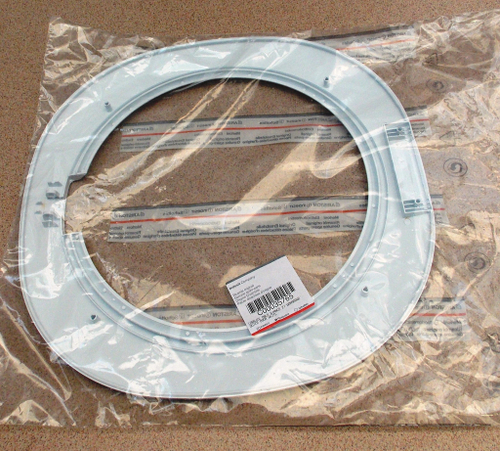 Внешнее обрамление люка стиральной машины Indesit, Ariston