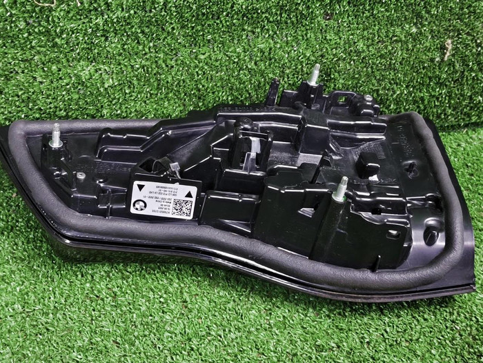 Фонарь левый внутренний BMW X3 G01 (2021-н.в.)