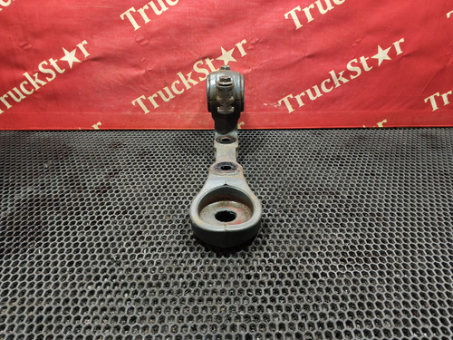 Кронштейн переднего стабилизатора 2020г.