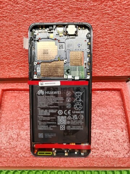 Huawei P60 ART ( MNA-AL00) / Дисплей (в сборе с тачскрином и аккумулятором) (в рамке) (ORIG-SP)