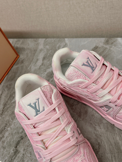 Louis Vuitton Trainer (4 colors)