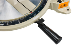 Уцененная торцовочная маятниковая пила Makita LS1040N (поврежденная упаковка)