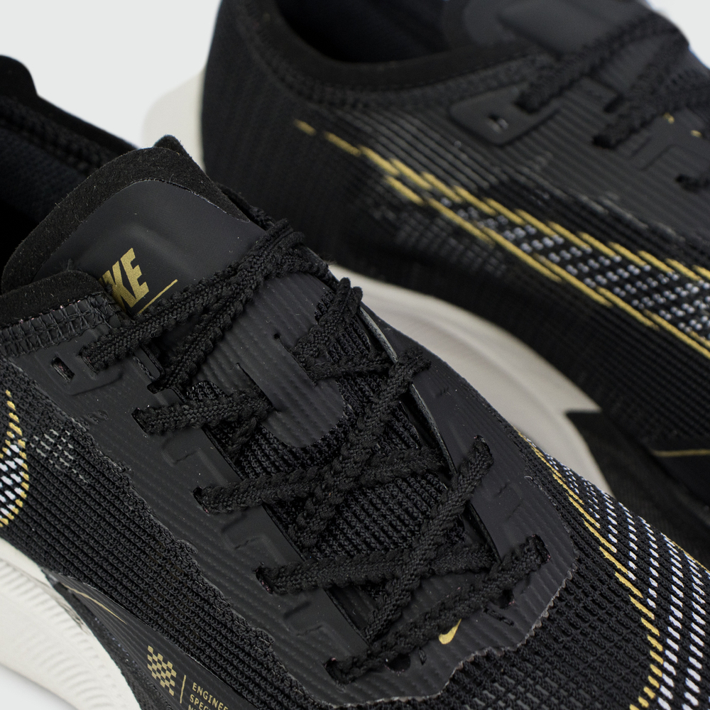 Кроссовки Nike ZoomX Vaporfly Next 2 Wmns Black / White