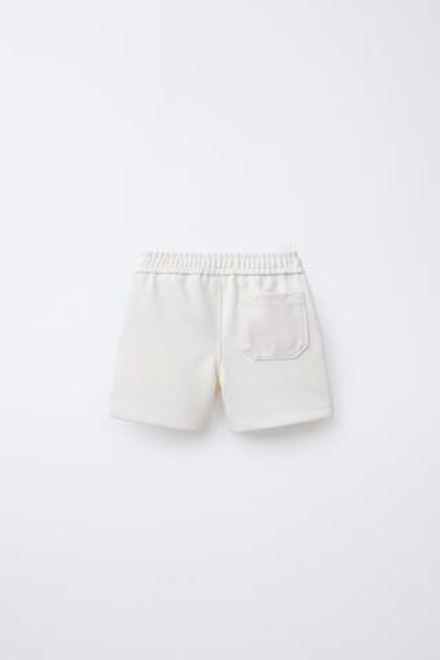 ZARA ШОРТЫ-БЕРМУДЫ COMFORT, ЭКРЮ