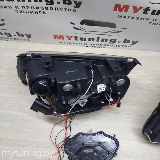 Передние фары BLACK для Volkswagen Bora