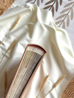 Фотоальбом Делюкс на 200 фото 10х15 см, бум. листы, книж. переплет, с окном suede beige "бежевый под замшу"