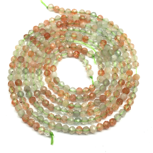 Солнечный камень 3 мм, граненые бусины (нить)