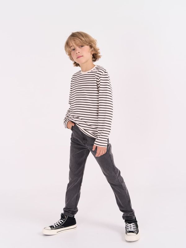 Джинсы slim fit 