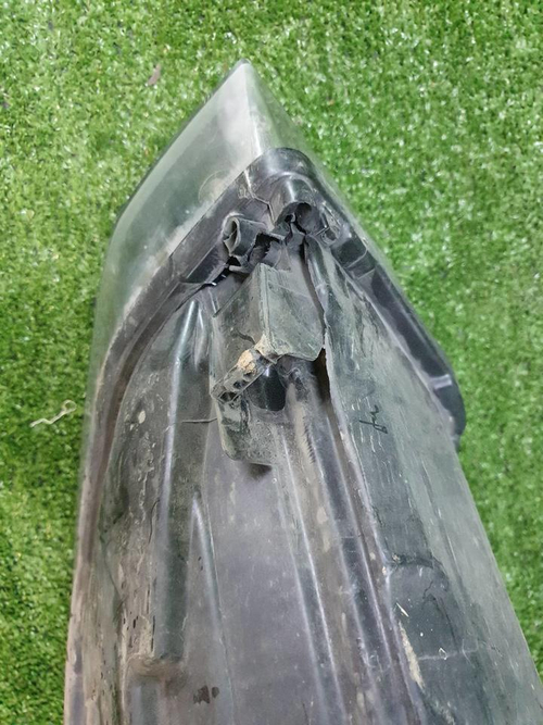 Битая Фара правая VW Polo Sedan (2015-2020) галоген