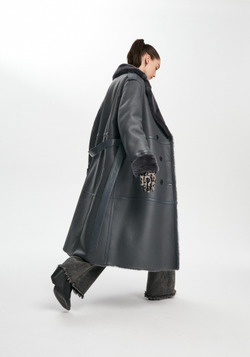 Дубленка-пальто серая