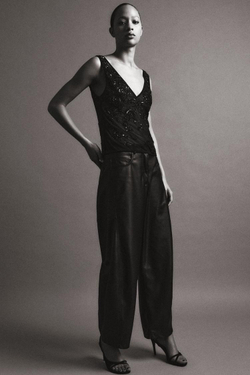 ZARA ТОП С ВЫШИВКОЙ И БРЕТЕЛЯМИ, ЧЕРНЫЙ