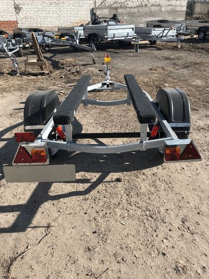 Автоприцеп Трейлер ДЕЛЬФИН 3.9 рес/13" (829440)