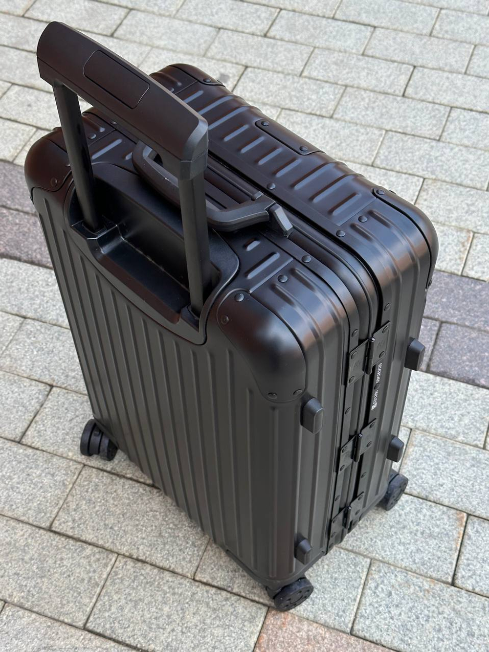 Чемодан Rimowa