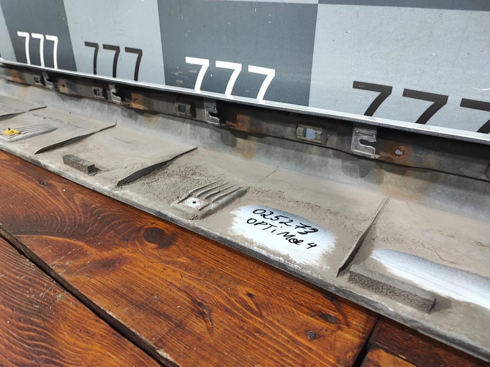 Накладка порога правого Kia Optima 4 (JF) 16-20 Б/У Оригинал 87754D4010