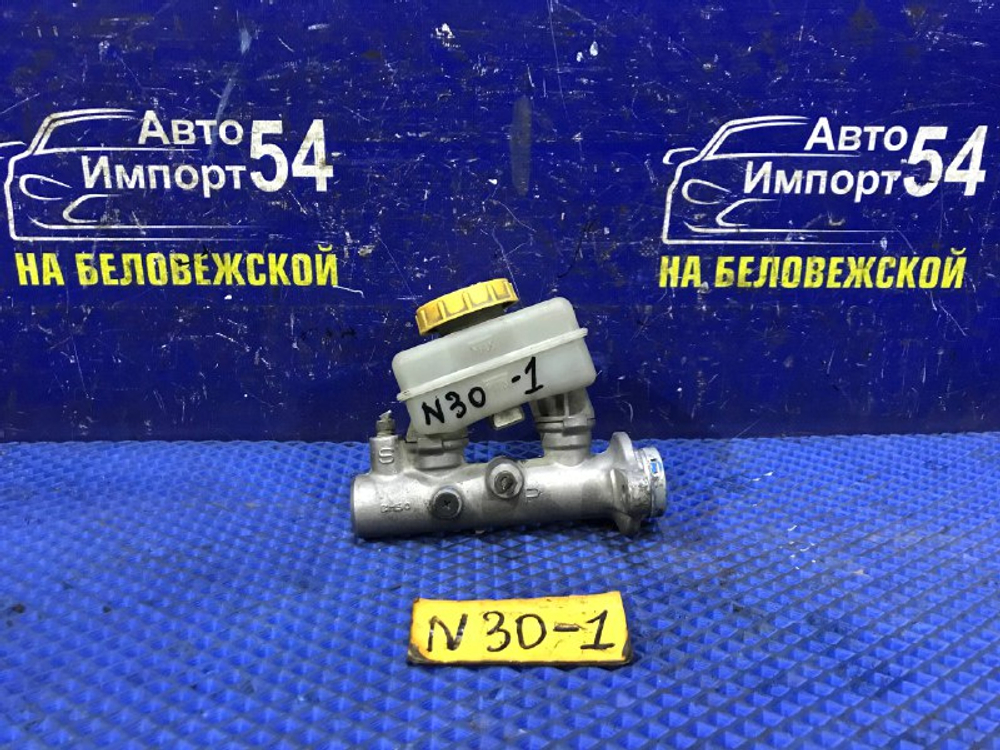 Главный тормозной цилиндр NISSAN R’NESSA 1999