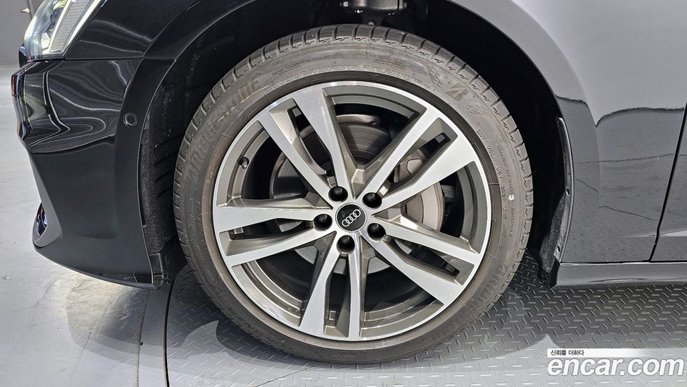 Audi A6 (C8) 45 TFSI Premium (02.2022)