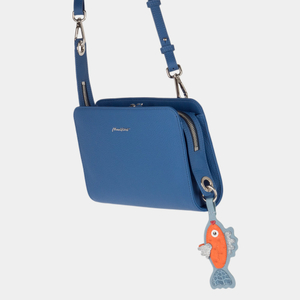 Брелок Poisson из кожи теленка голубого цвета