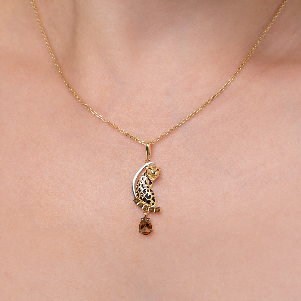 Подвеска «Леопард» из комбинированного золота с кварцем дымчатым и эмалью