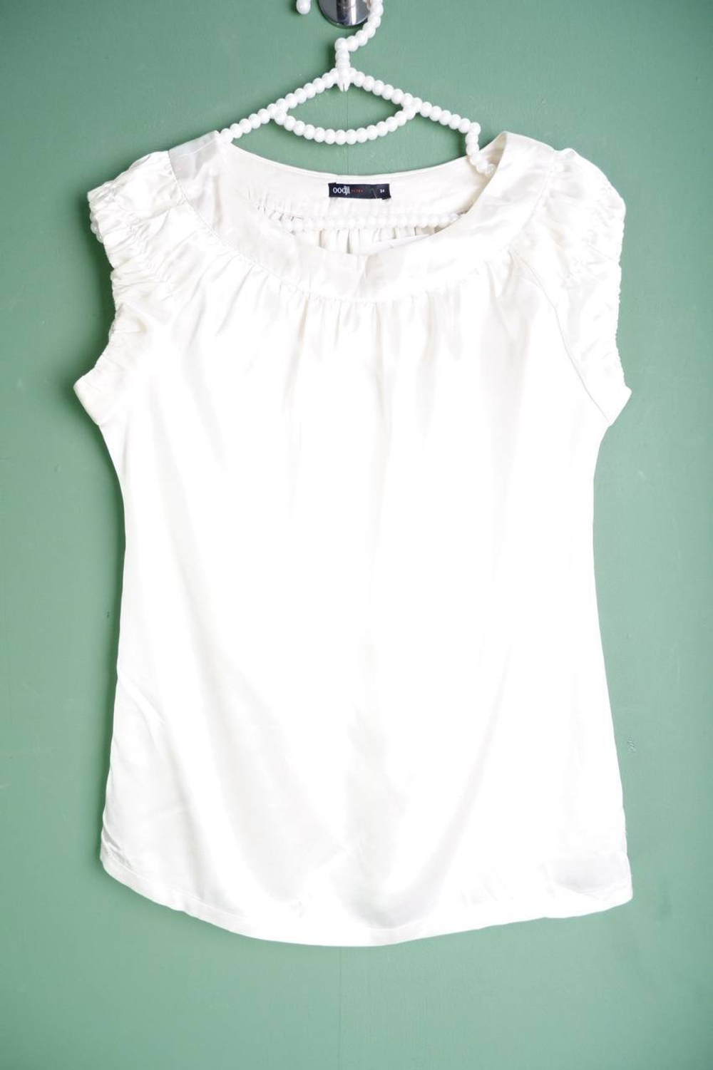 Блузка Oodji атласная, маркировка 34, визуально на 40 размер