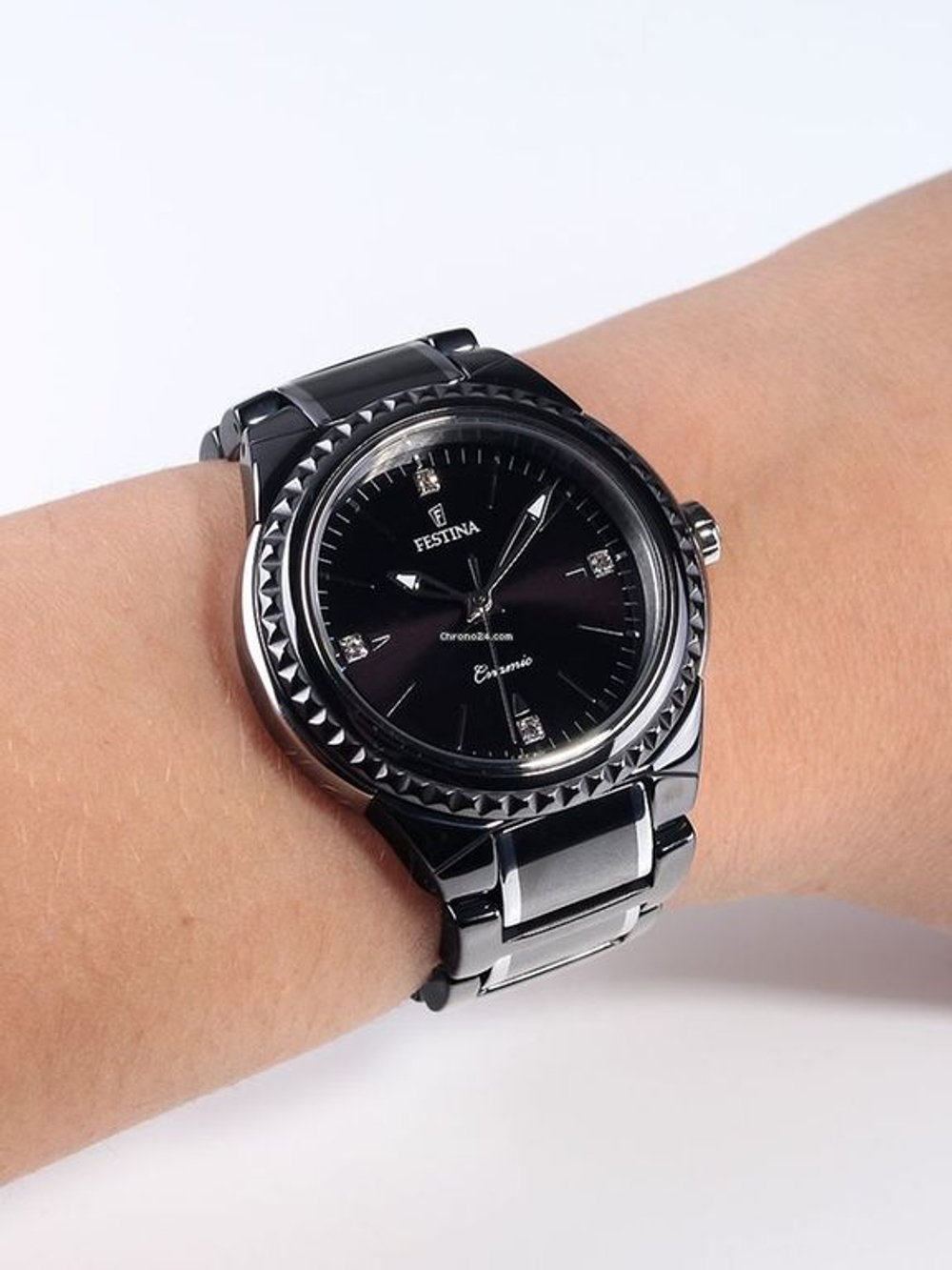 Женские наручные часы Festina F16698/4