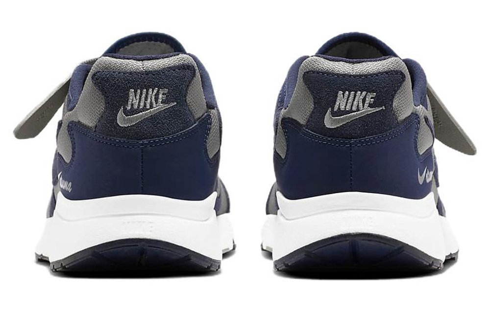 Кроссовки Nike Atsuma