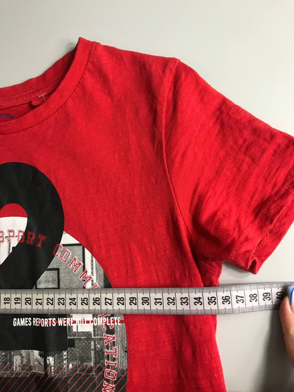 Футболка Futurino яркая, на 10 лет