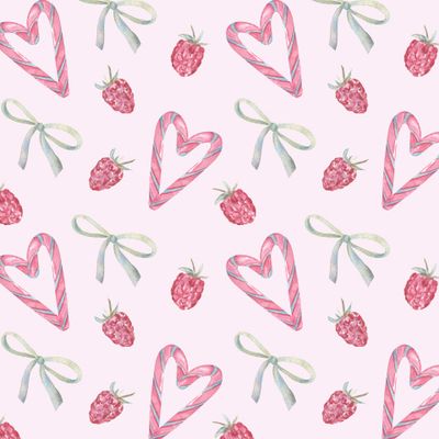 Сахарные сердечки и малина на розовом