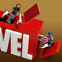 LEGO Marvel Super Heroes - Логотип MARVEL с минифигурками 76313