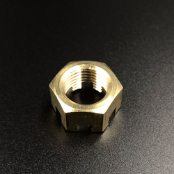 Гайка крепления гребного винта Tohatsu 40-120 (Tohatsu)