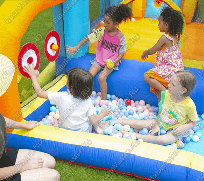 Батут для детей для дома "Веселая игра" 4*4*2,5 м