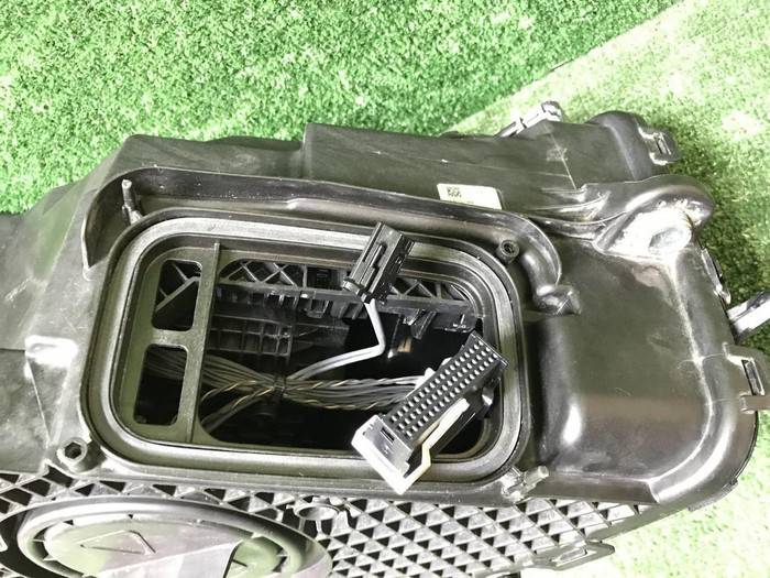 Фара левая Mercedes GLC X253 (2019-2022) LED